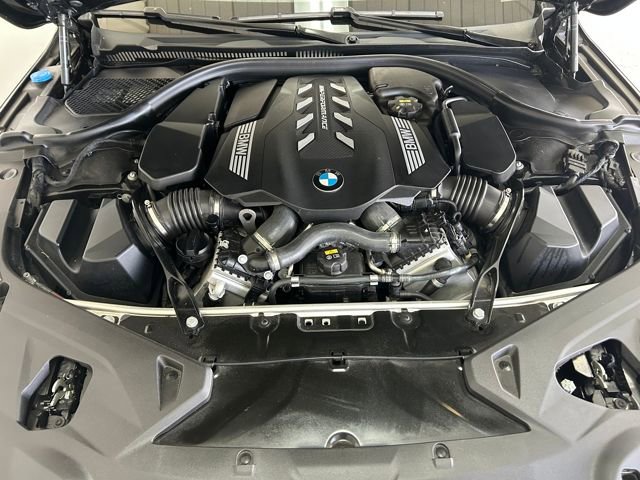 Used 2019 BMW M850i xDrive Coupe w/ Comfort Seating Package image 7