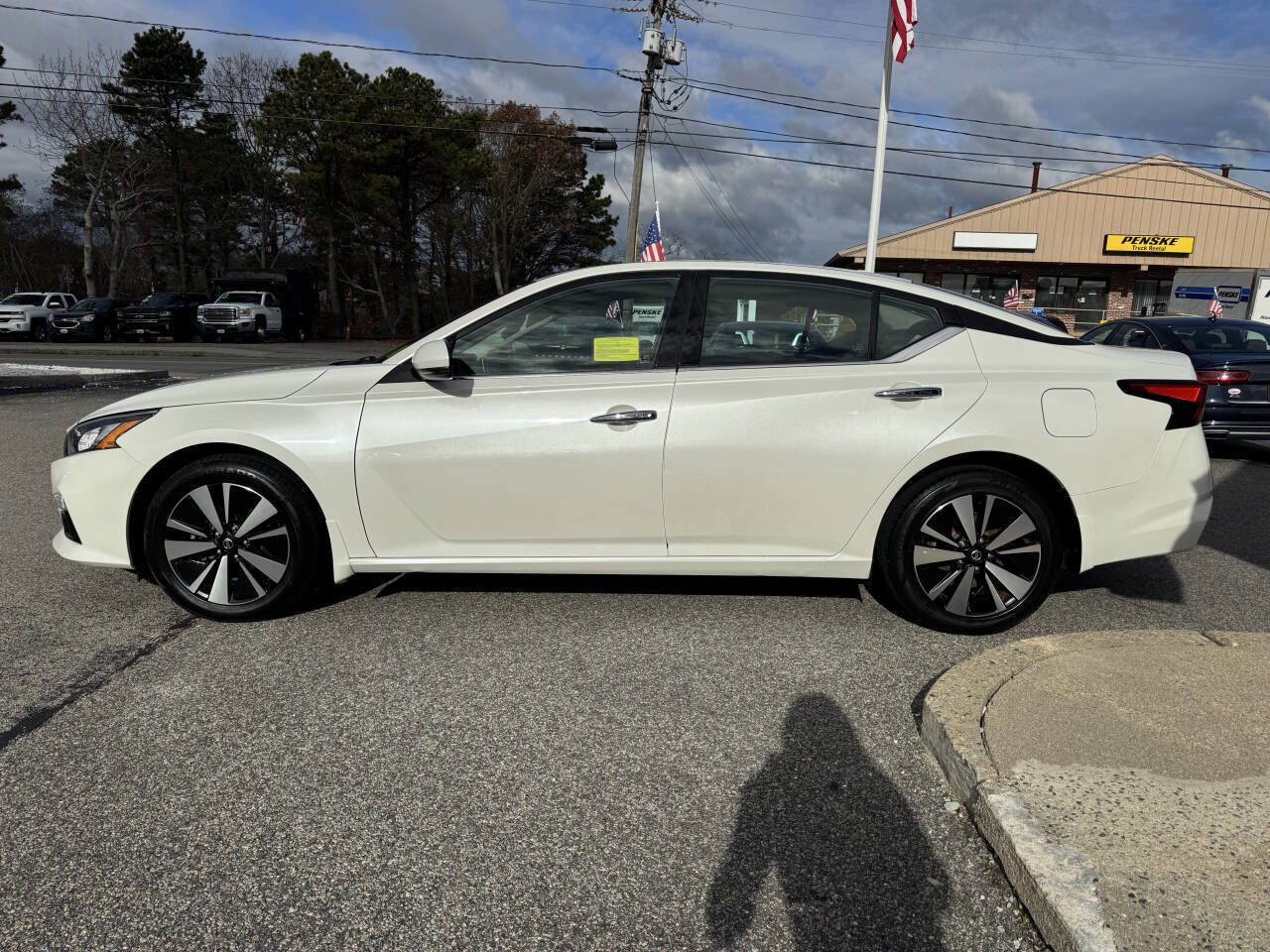 Used 2020 Nissan Altima 2.5 SV image 5