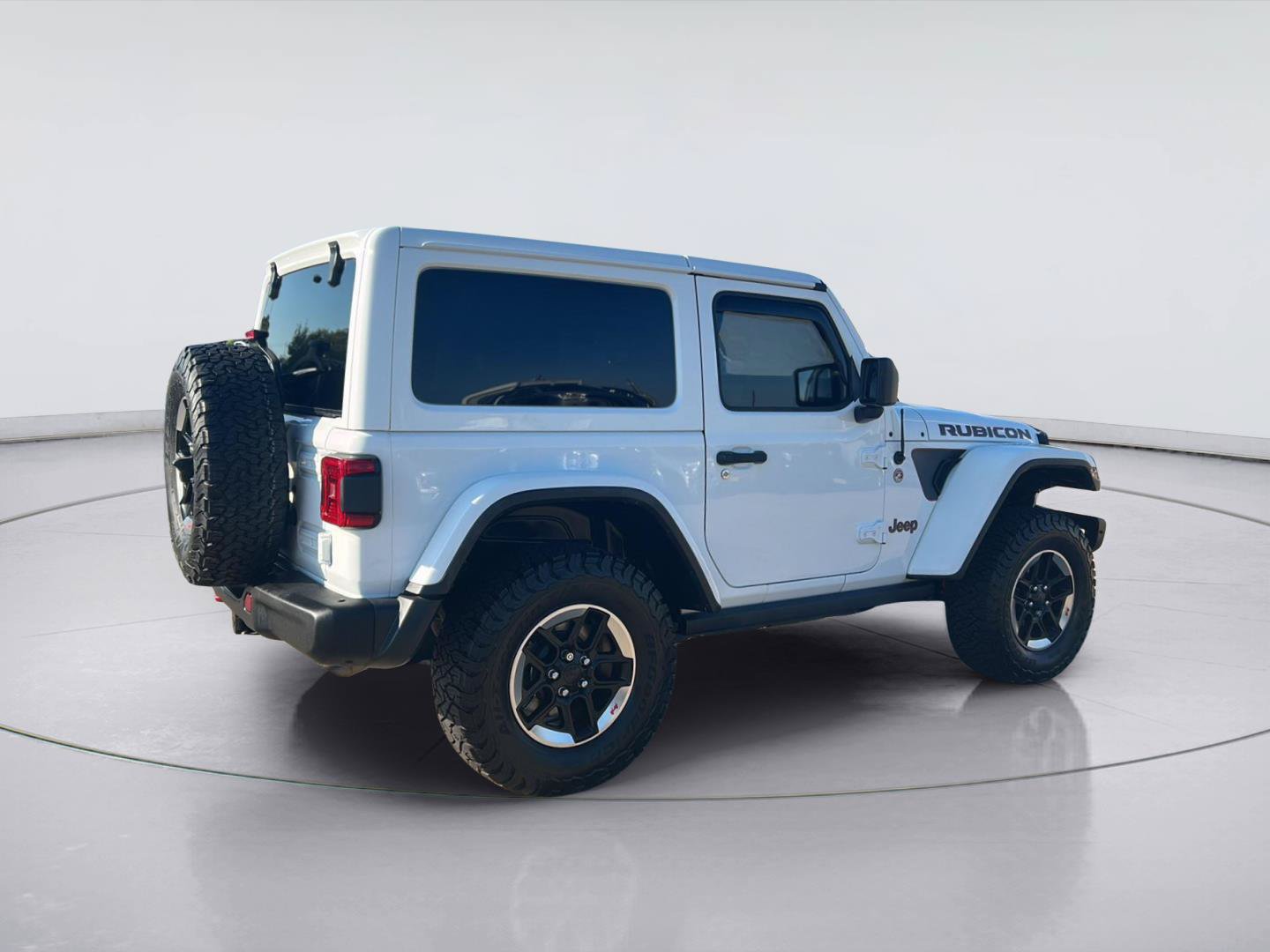 Used 2018 Jeep Wrangler Rubicon AWD/4WD image 4