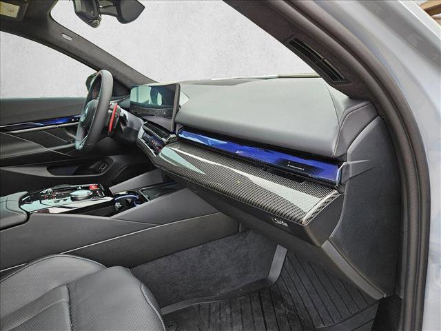 Used 2026 BMW M5 AWD/4WD image 18