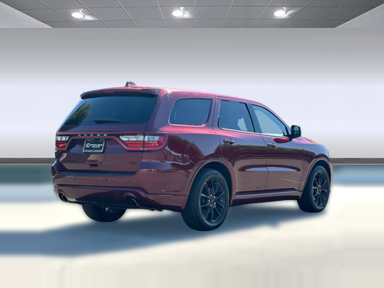 Used 2018 Dodge Durango R/T w/ Blacktop Package RWD image 8