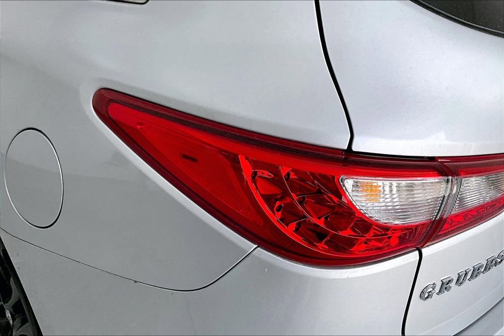 Used 2015 INFINITI QX60 Luxe w/ Premium Plus Package AWD/4WD image 42