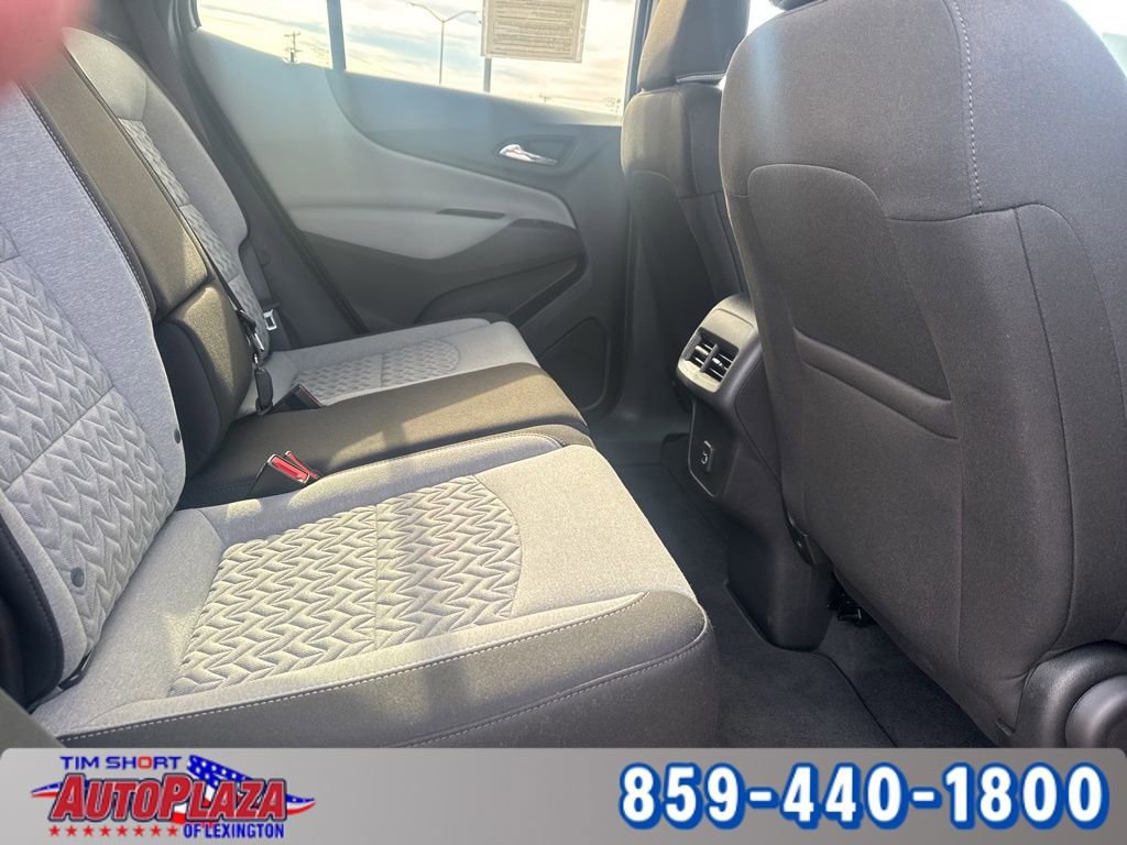 Used 2024 Chevrolet Equinox LS image 31