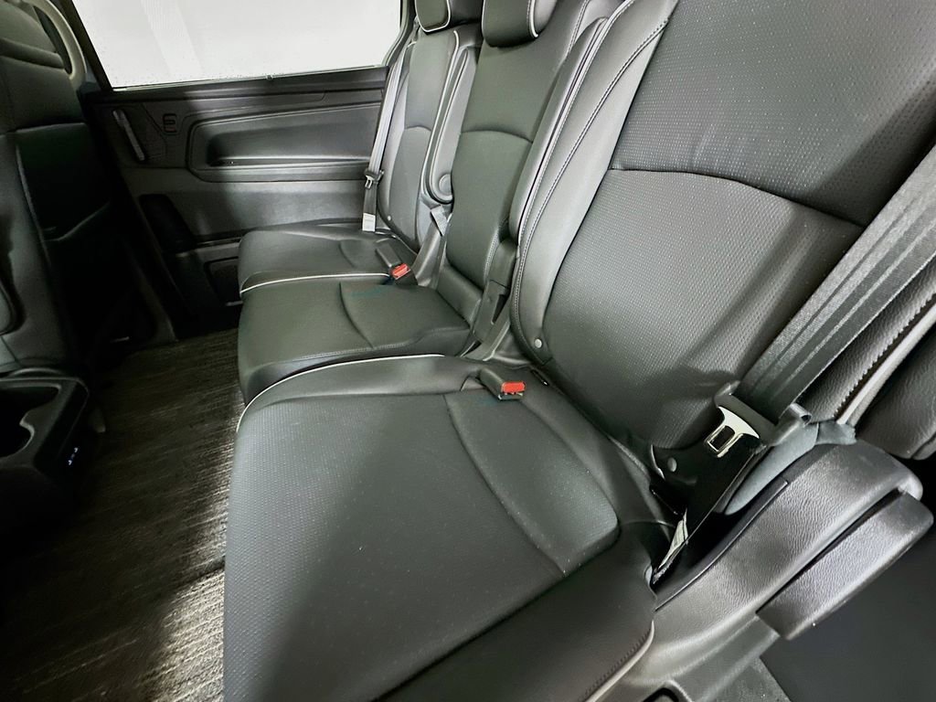 New 2026 Honda Odyssey Elite image 4