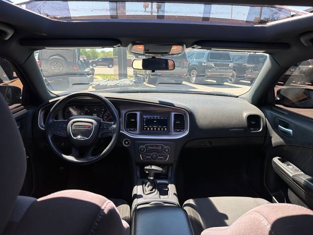 Used 2021 Dodge Charger SXT w/ Blacktop Package image 17
