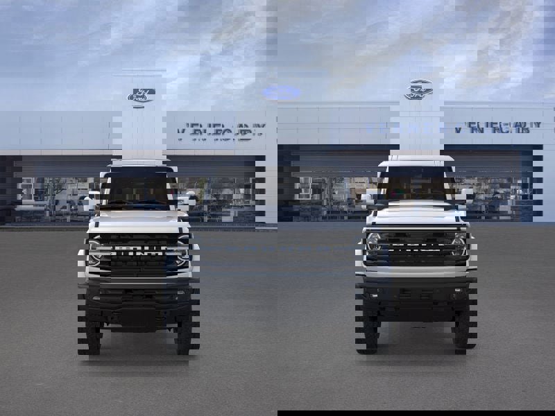 New 2026 Ford Bronco Outer Banks image 6