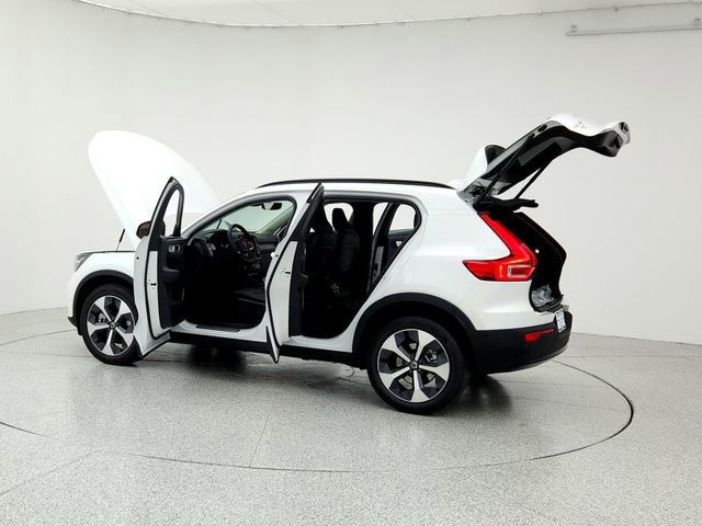 New 2026 Volvo XC40 B5 Plus w/ Protection Package Premier image 12