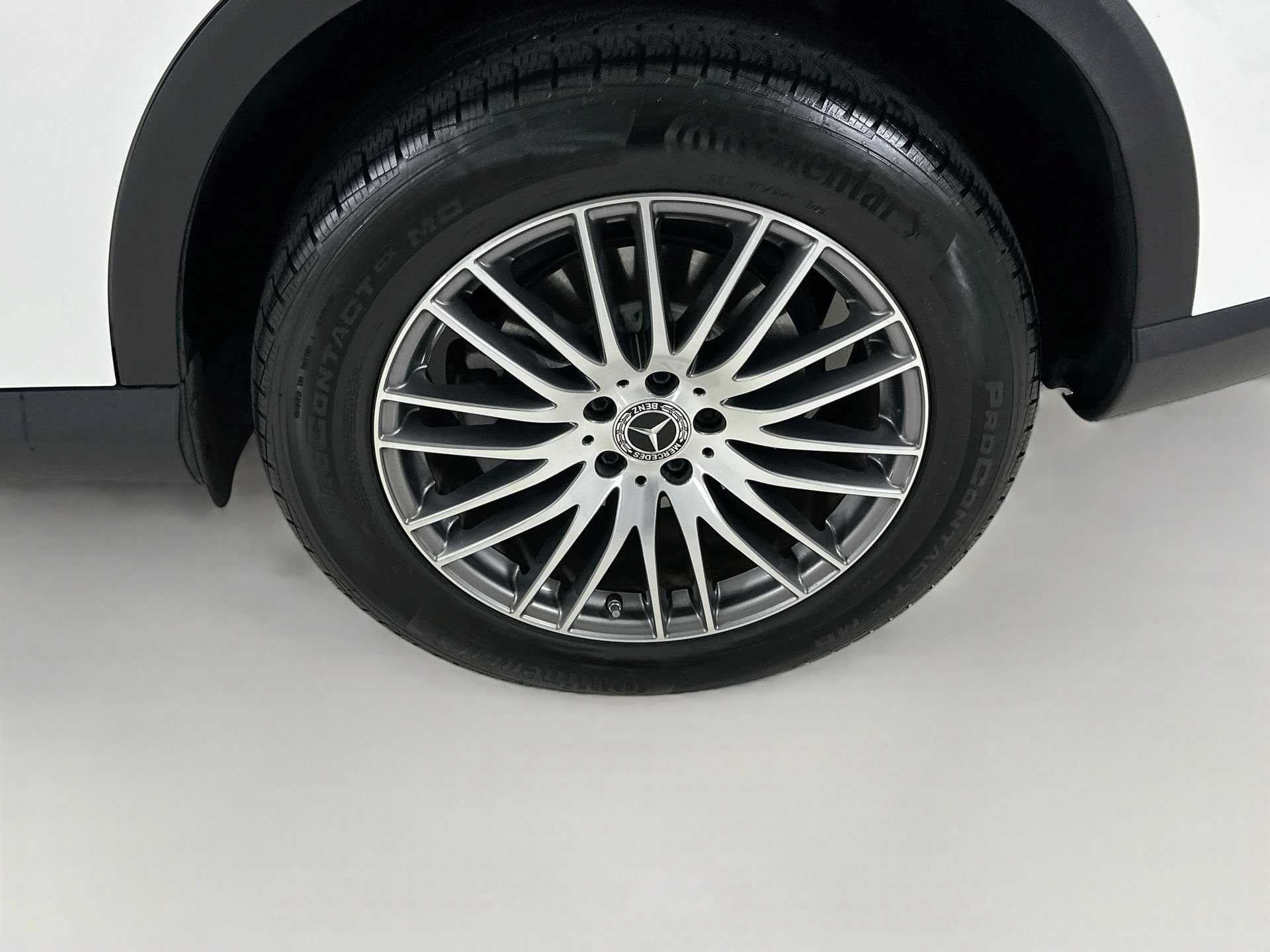 Certified 2026 Mercedes-Benz GLC 300 image 33