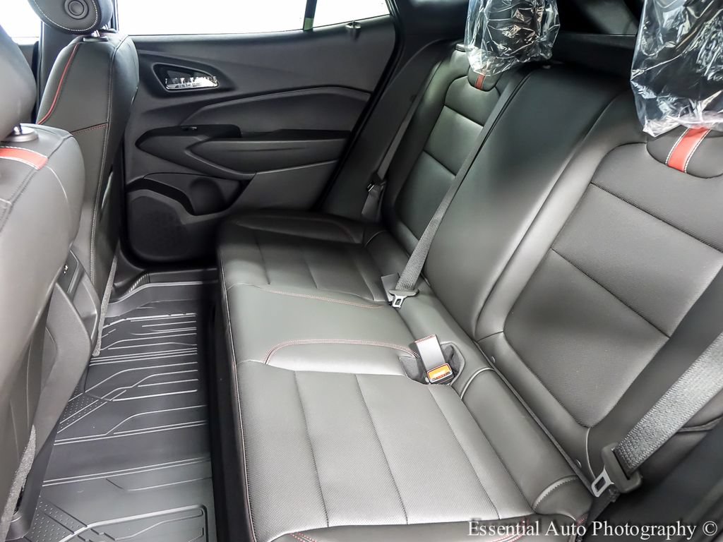 New 2026 Chevrolet Trax RS w/ Sunroof Package FWD image 10