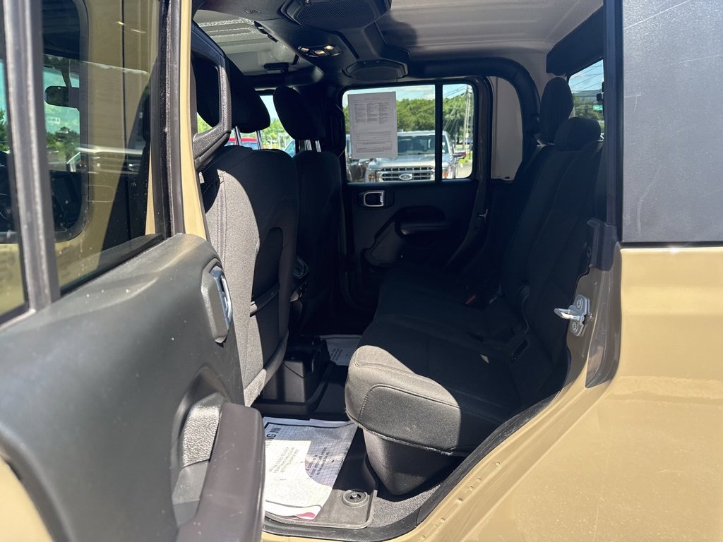 Used 2020 Jeep Gladiator Sport w/ Quick Order Package 24S image 20