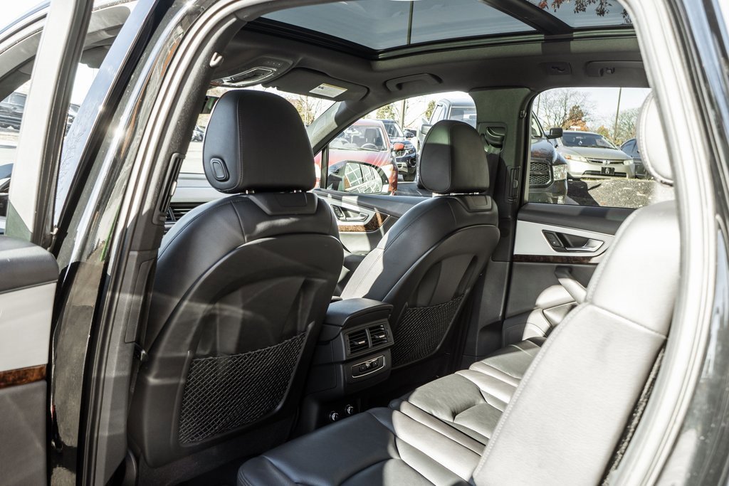 Used 2018 Audi Q7 2.0T Premium Plus w/ Premium Plus Package image 28