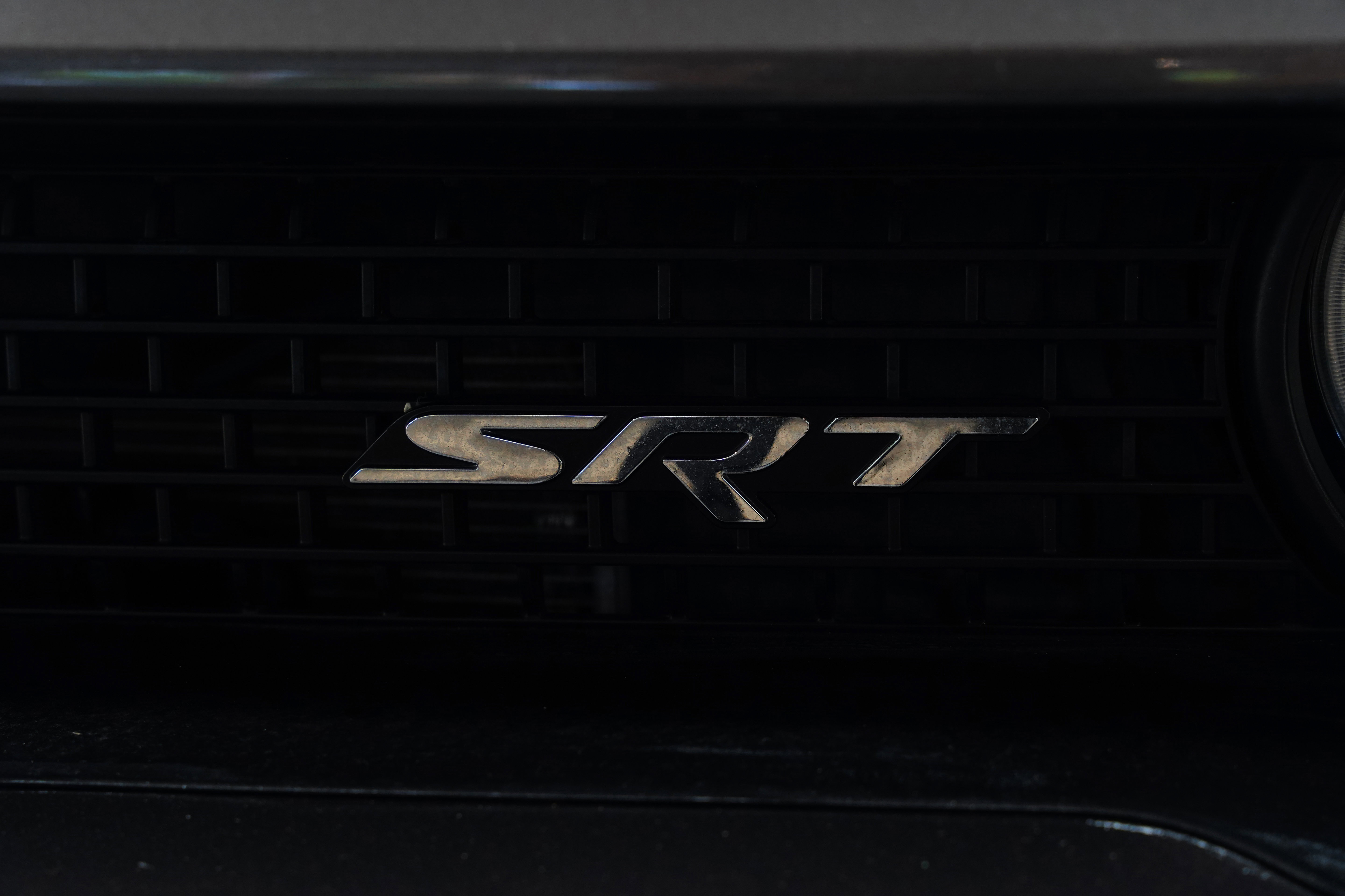 Used 2016 Dodge Challenger SRT Hellcat image 28