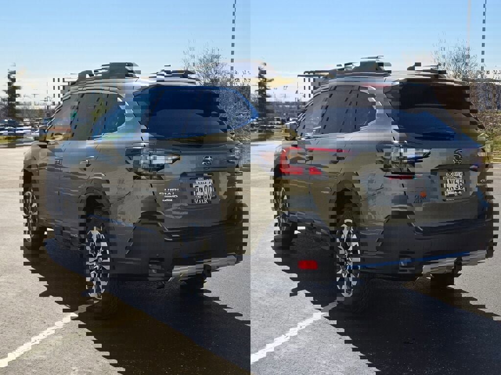 New 2025 Subaru Outback Limited image 15