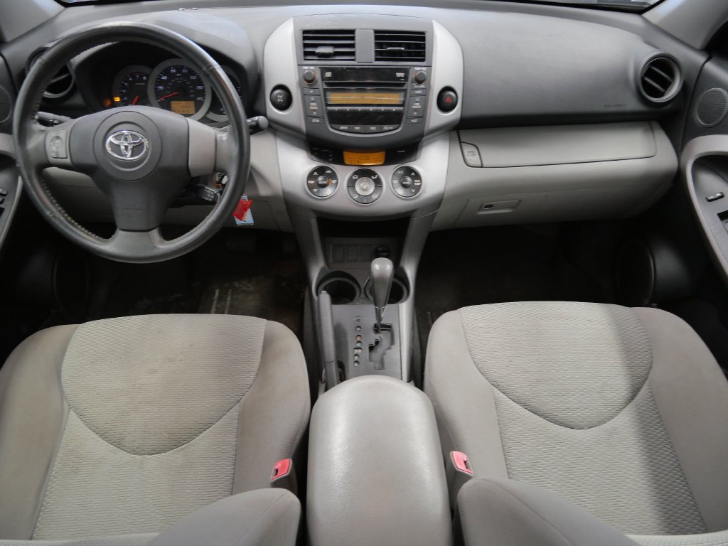 Used 2008 Toyota RAV4 Limited AWD/4WD image 15