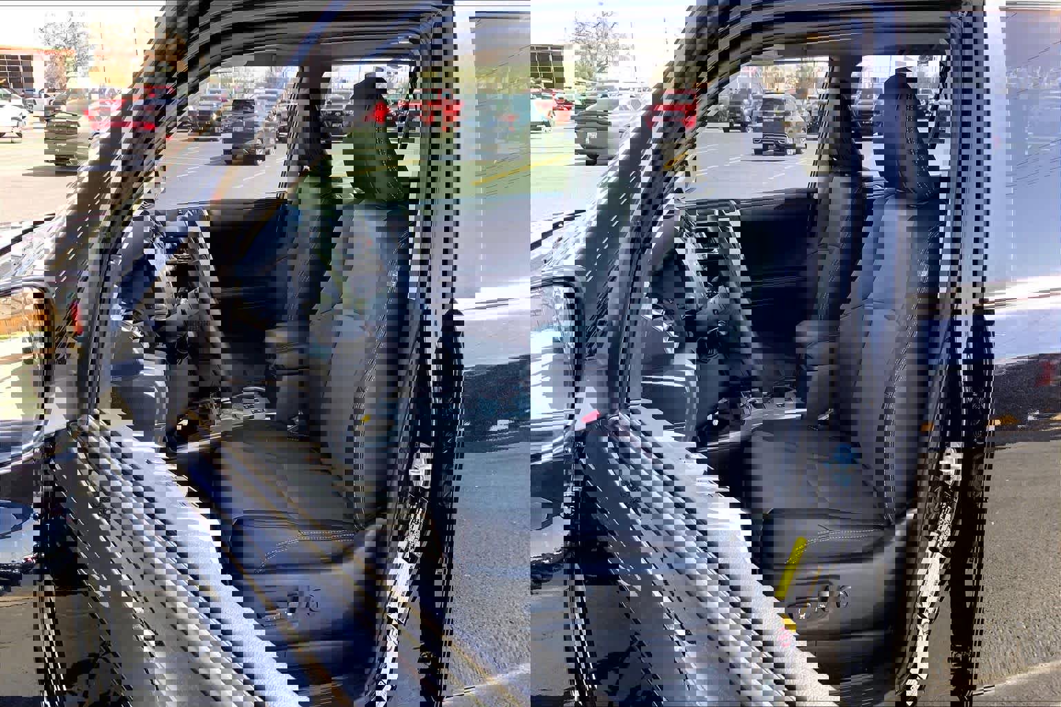 Used 2018 Toyota 4Runner SR5 Premium image 7