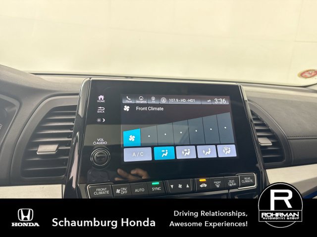 Used 2023 Honda Odyssey Touring image 9