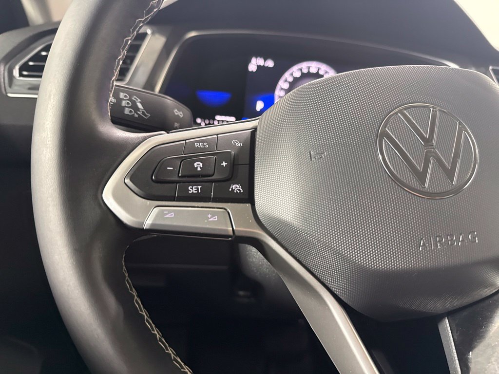 Used 2023 Volkswagen Tiguan SE AWD/4WD image 21