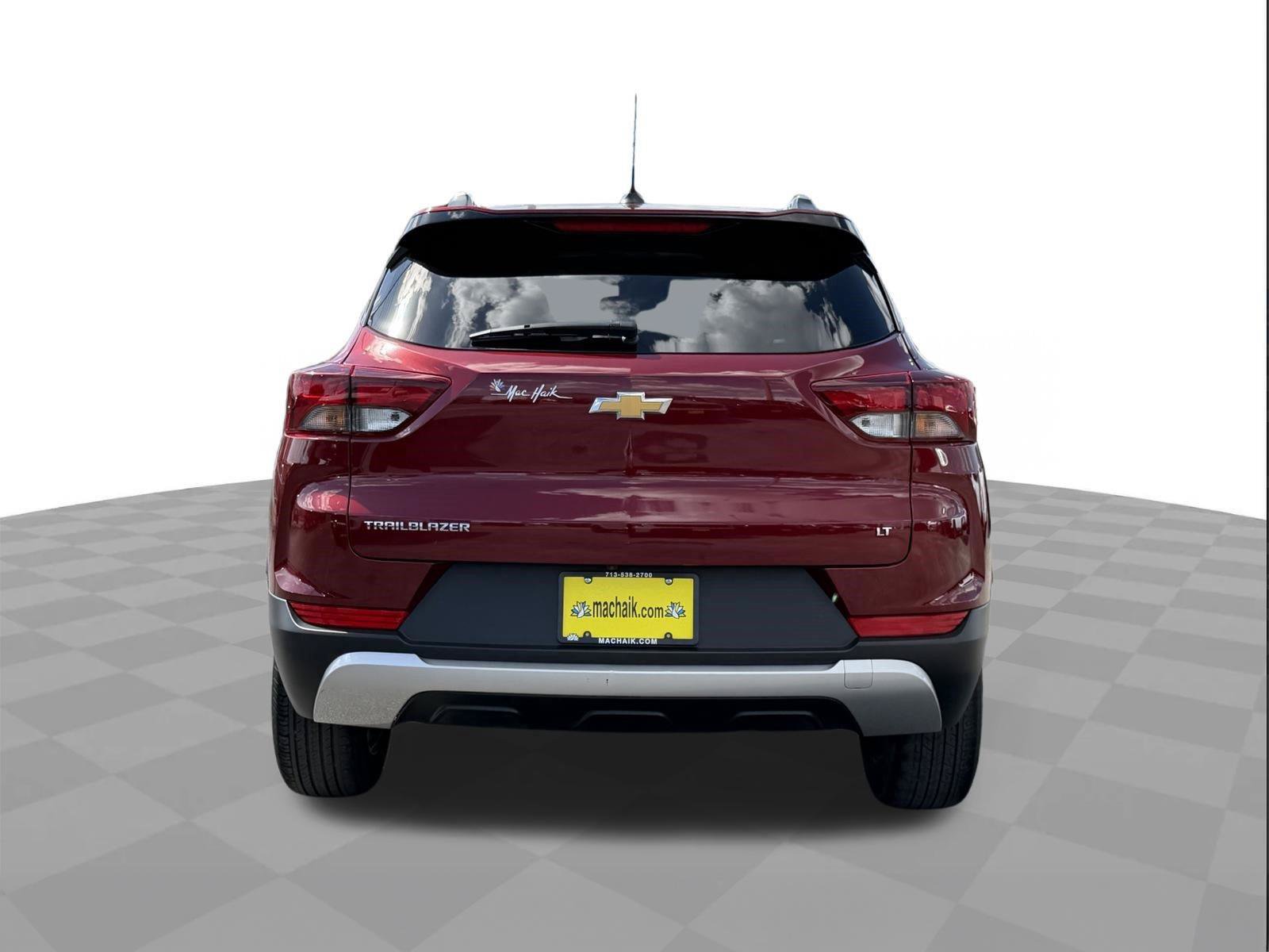 Used 2023 Chevrolet TrailBlazer LT w/ Convenience Package FWD image 4