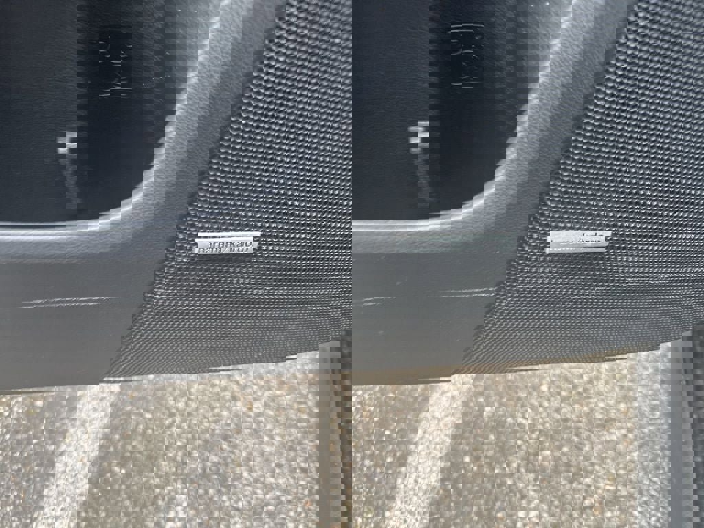 Used 2018 Subaru Crosstrek 2.0i Limited image 14