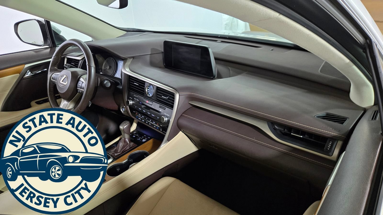 Used 2019 Lexus RX 350 AWD w/ Premium Package image 34