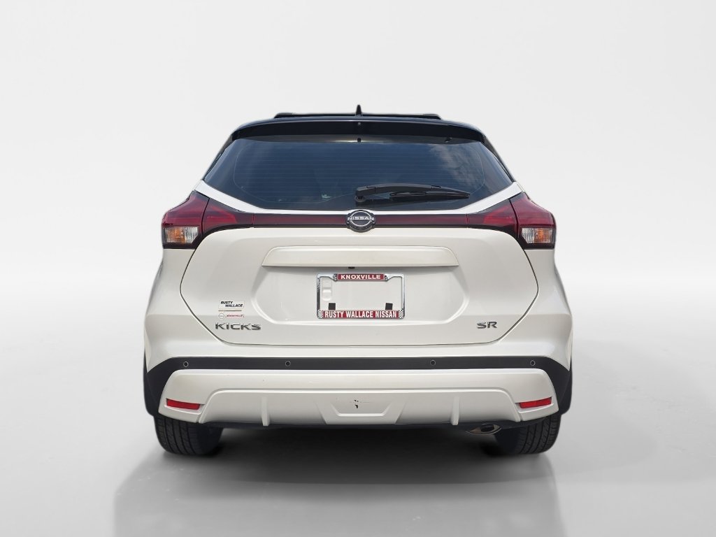 Certified 2023 Nissan Kicks SR w/ SR Premium Package image 5