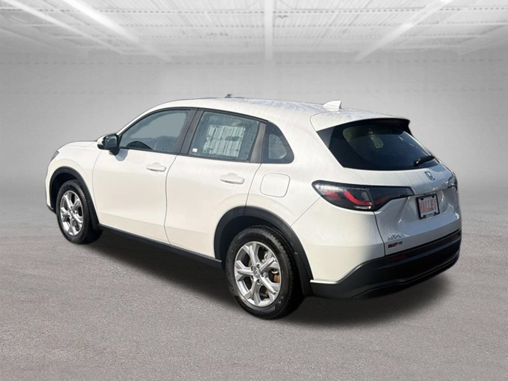 Used 2024 Honda HR-V LX image 8