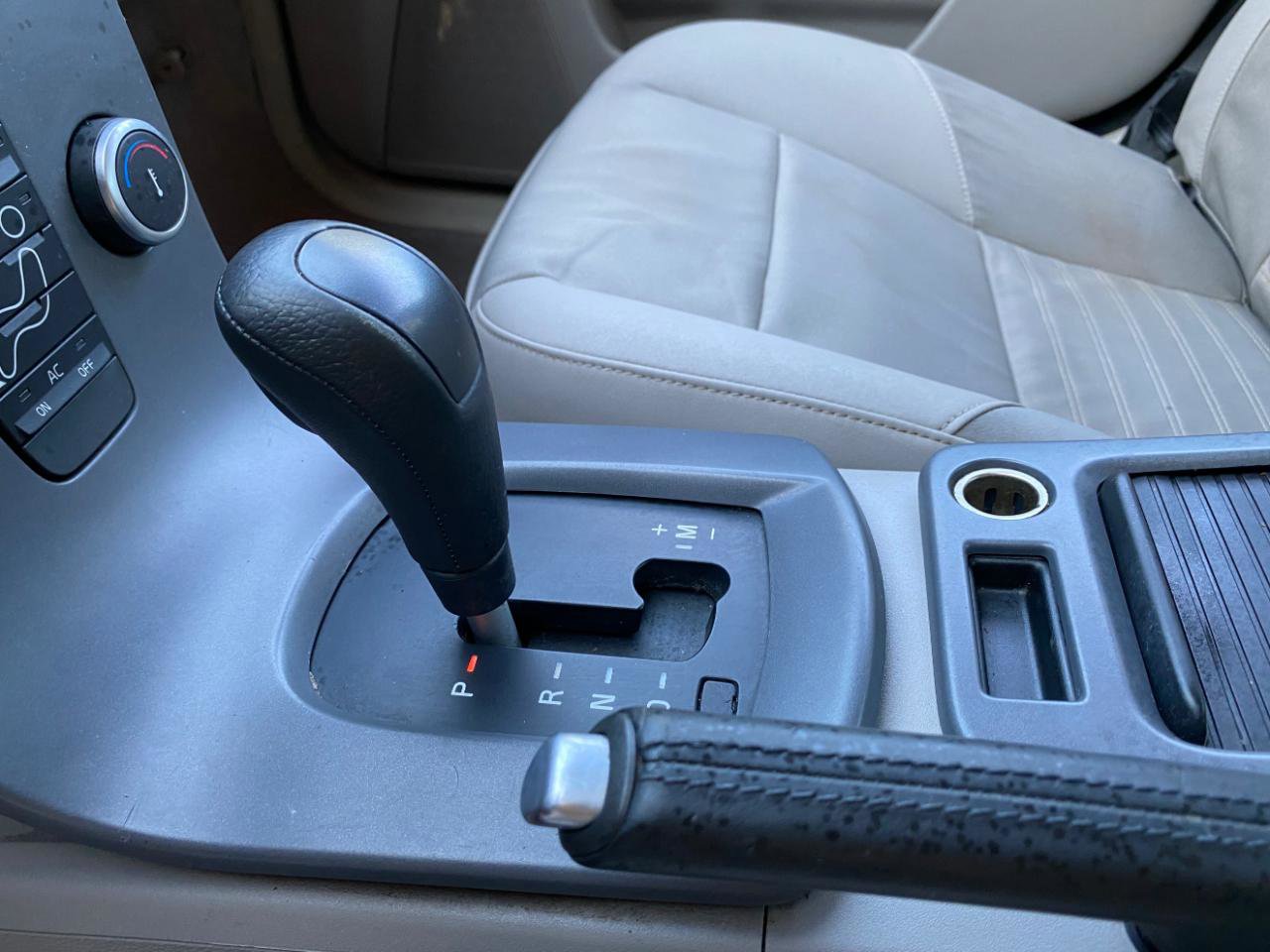 Used 2009 Volvo S40 2.4i FWD image 49