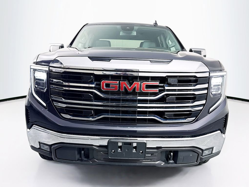 Used 2023 GMC Sierra 1500 SLT w/ SLT Premium Package AWD/4WD image 2