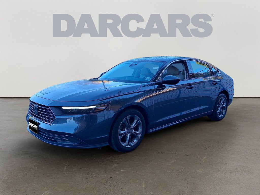 Used 2023 Honda Accord EX image 3