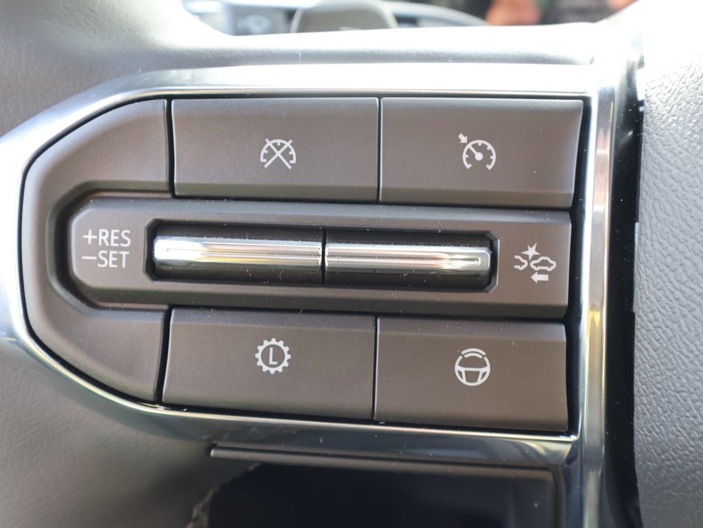 New 2026 GMC Yukon XL Elevation w/ LPO, Elevation Black Package image 18