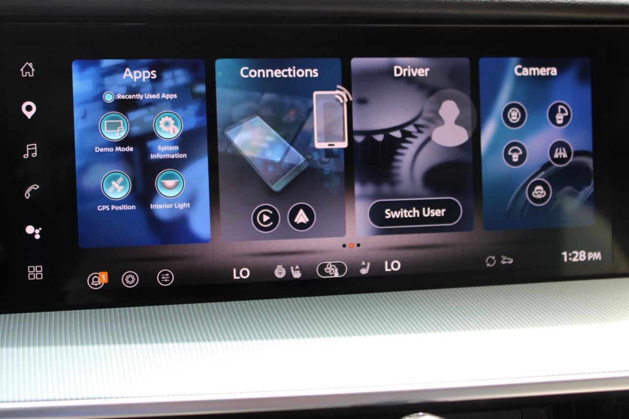Used 2025 Nissan Murano SL AWD/4WD image 35