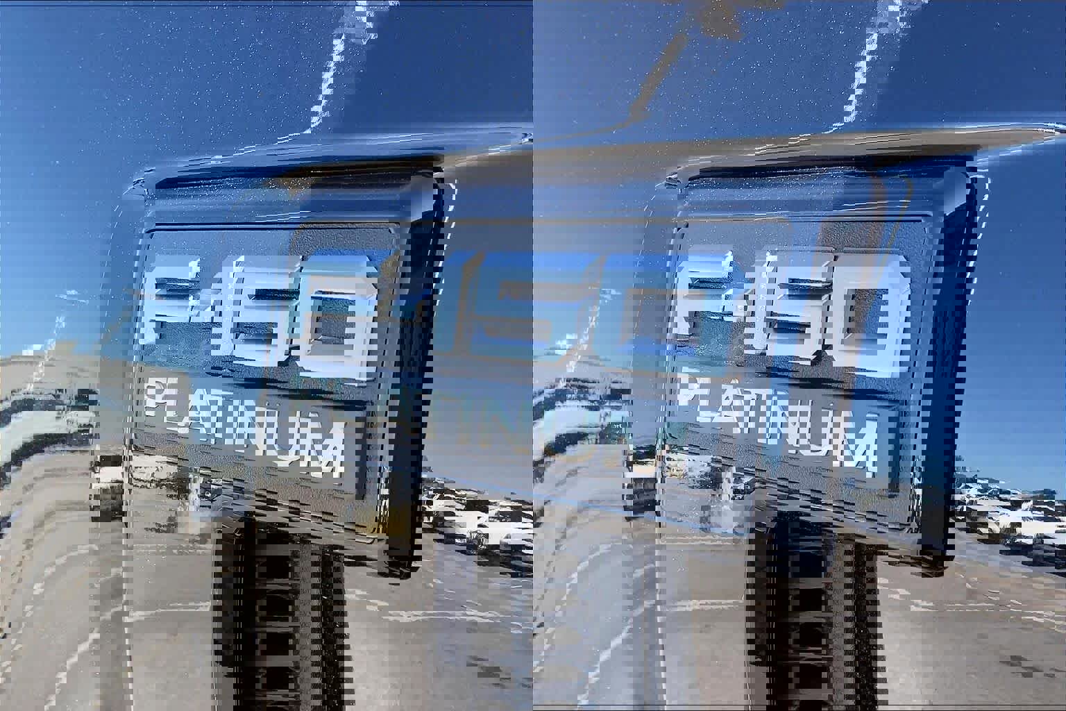 New 2025 Ford F150 Platinum w/ Equipment Group 702A High image 15