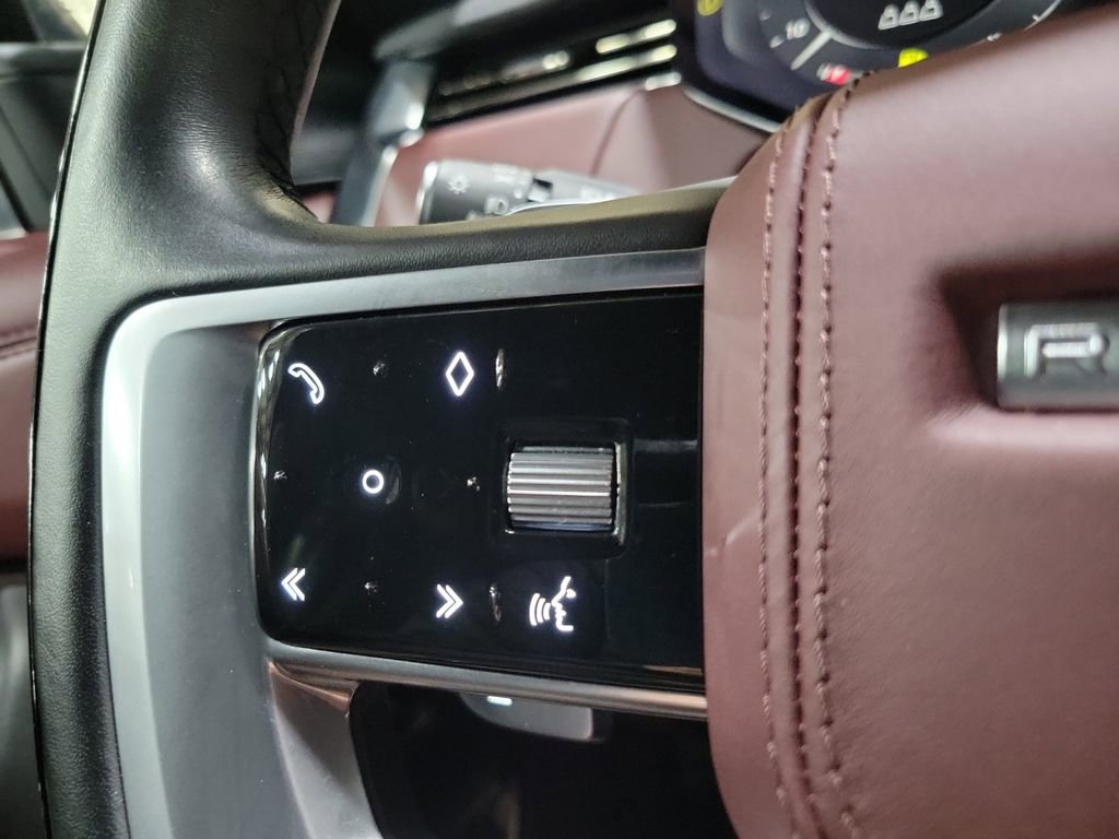 Used 2023 Land Rover Range Rover SE AWD/4WD image 15