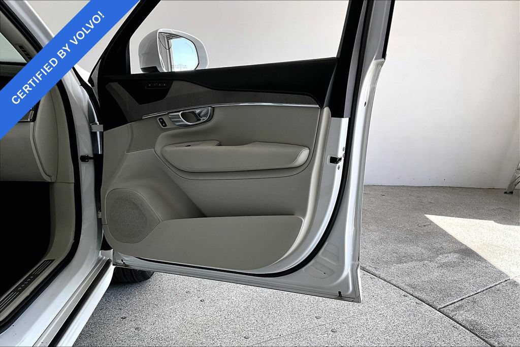 Used 2024 Volvo XC90 B6 Ultimate w/ Protection Package Premier AWD/4WD image 22