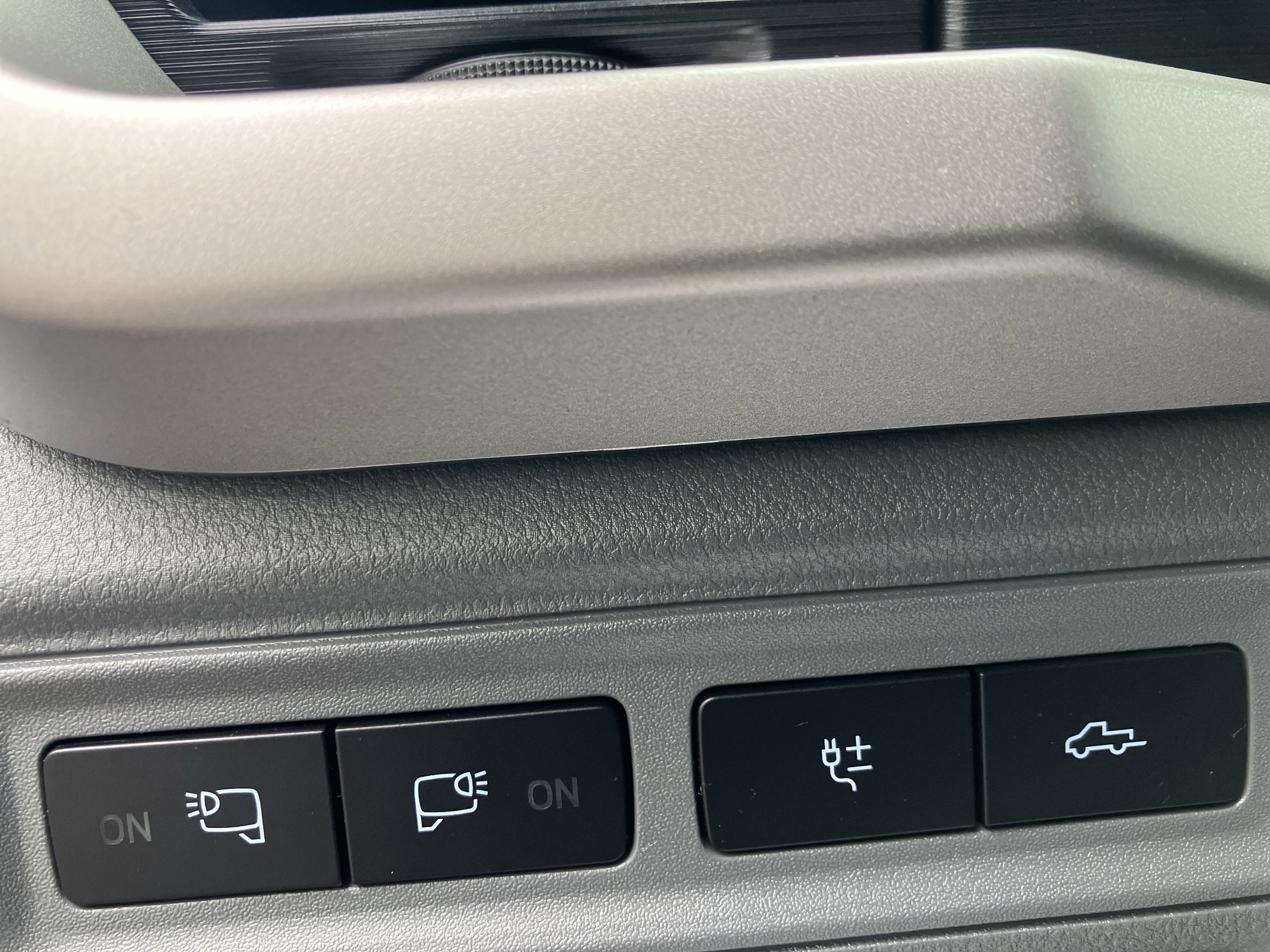 Certified 2021 Ford F150 XLT w/ Equipment Group 302A High image 23