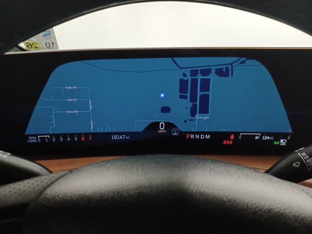 Used 2025 Cadillac XT4 Sport FWD image 25