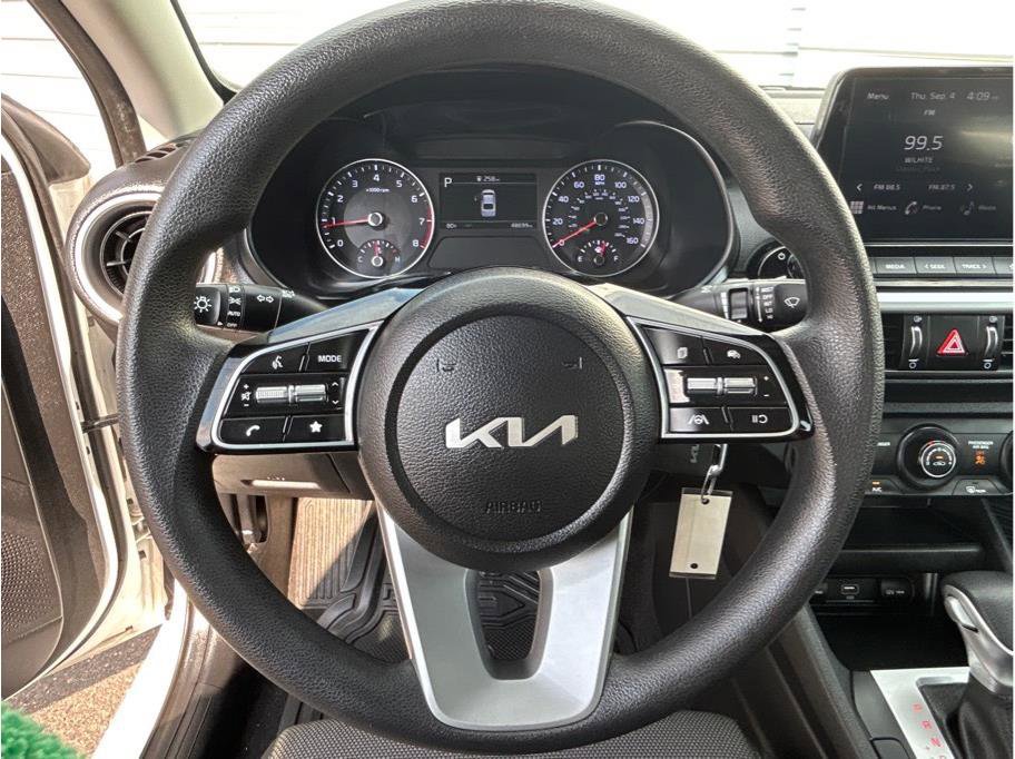 Used 2023 Kia Forte LXS image 15