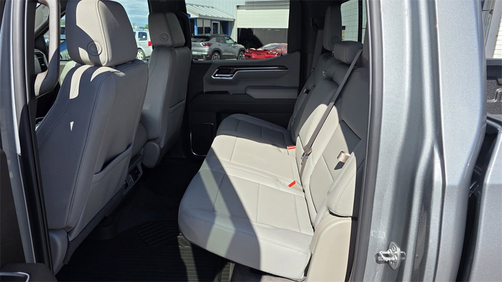 New 2026 Chevrolet Silverado 1500 LT image 17