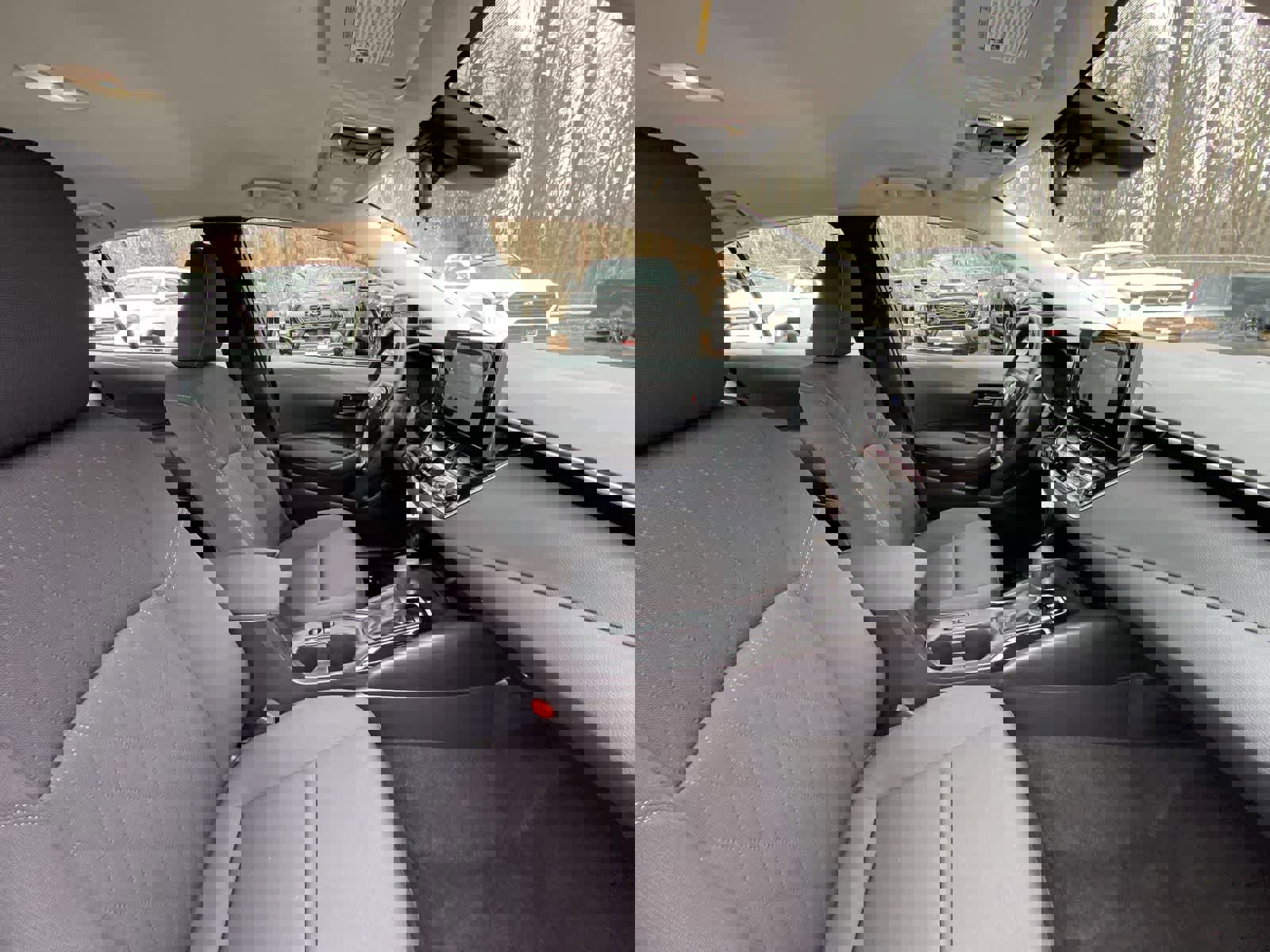 Used 2025 Toyota Corolla LE image 23