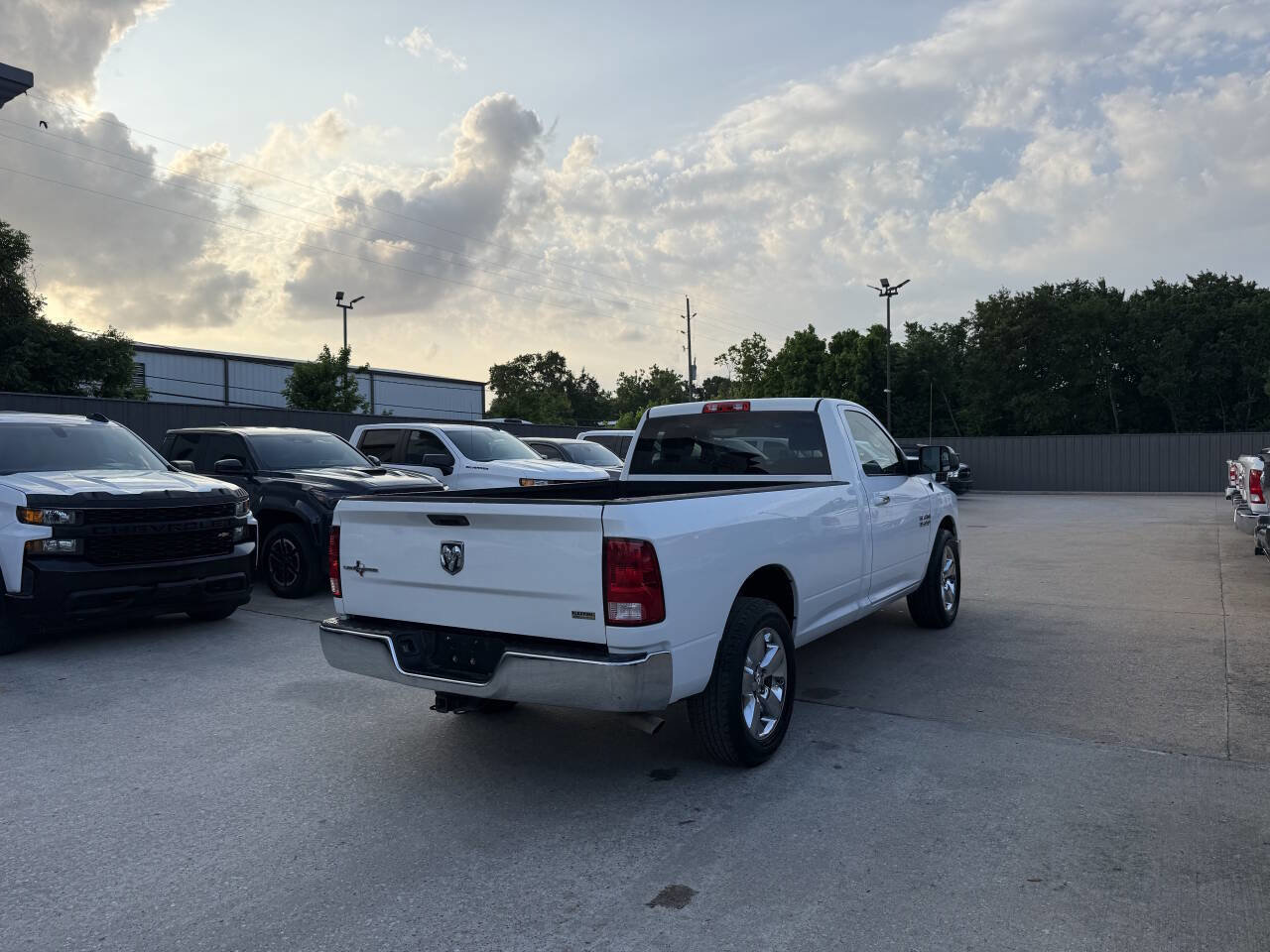 Used 2016 RAM 1500 Lone Star RWD image 5