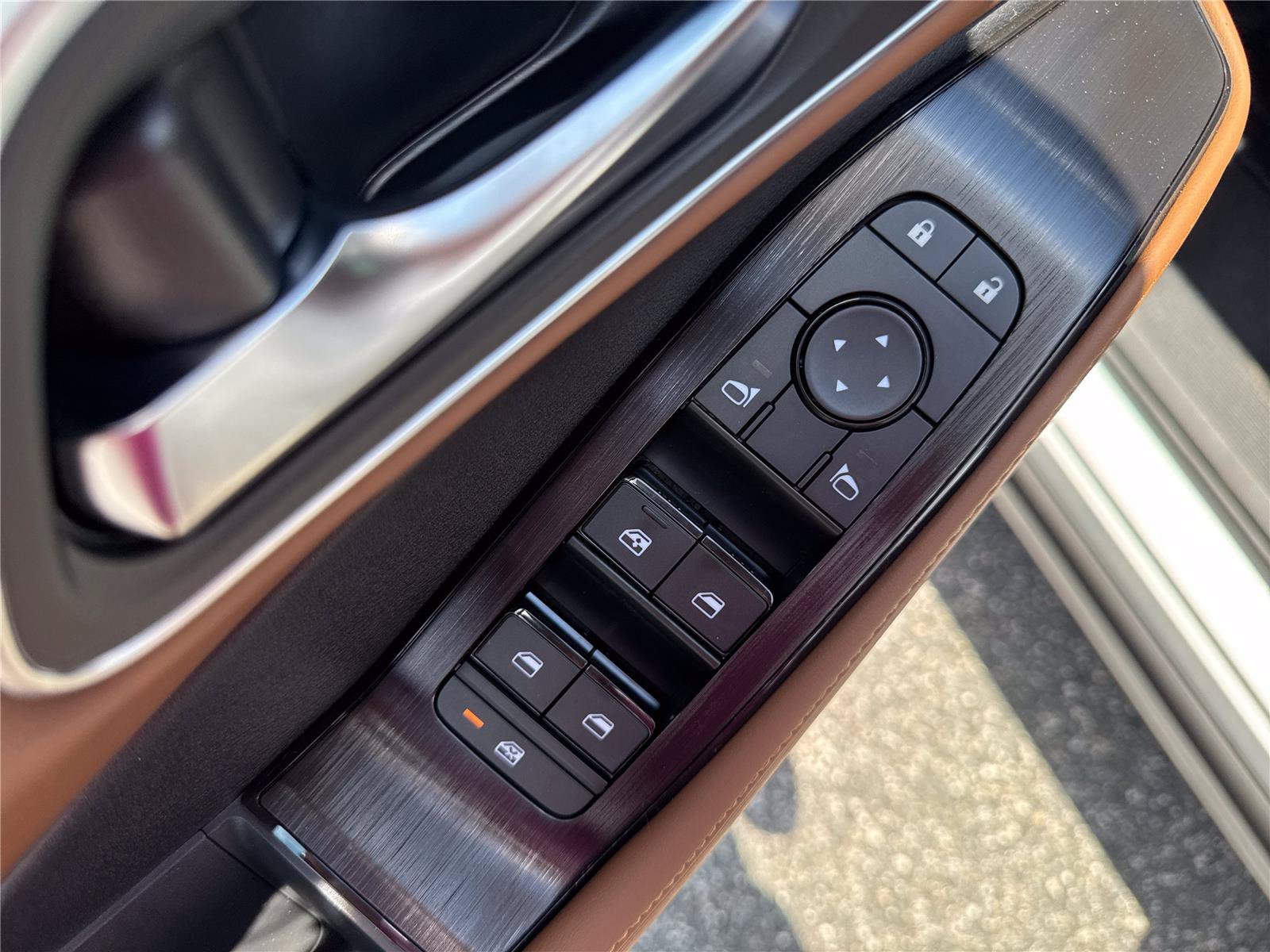 New 2026 Nissan Rogue Platinum AWD/4WD image 18
