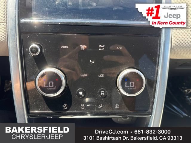 Used 2022 Land Rover Discovery Sport SE R-Dynamic AWD/4WD image 17