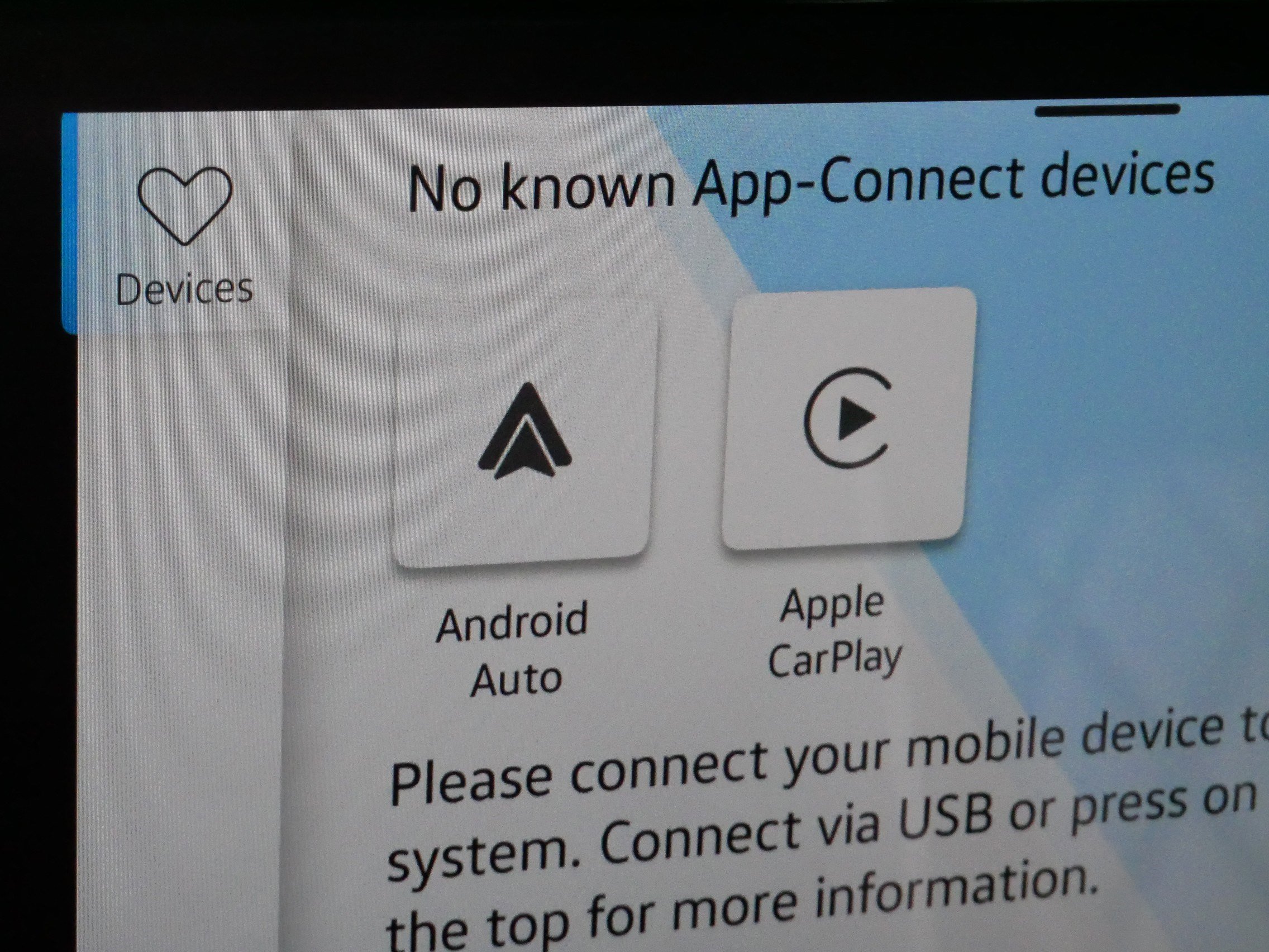 Used 2024 Volkswagen Atlas SEL Premium R-Line image 30