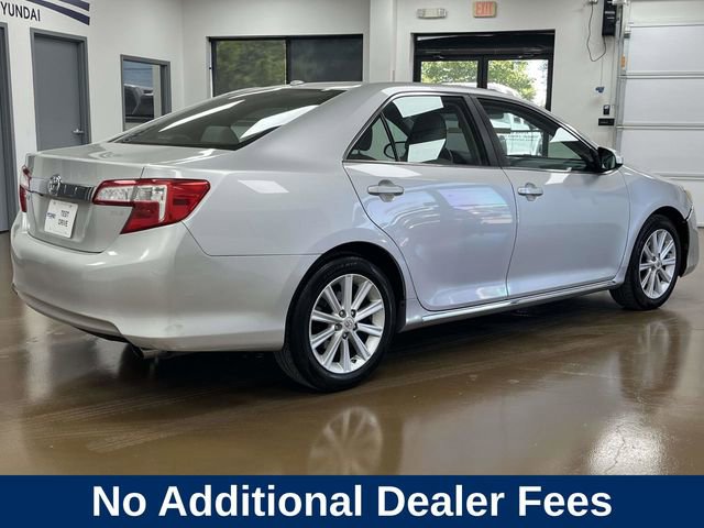 Used 2013 Toyota Camry XLE w/ Leather Pkg FWD image 6