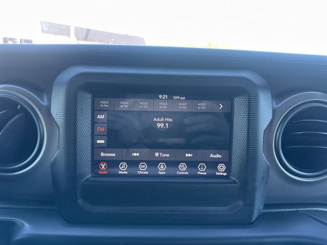 Used 2021 Jeep Wrangler Unlimited Sport AWD/4WD image 16