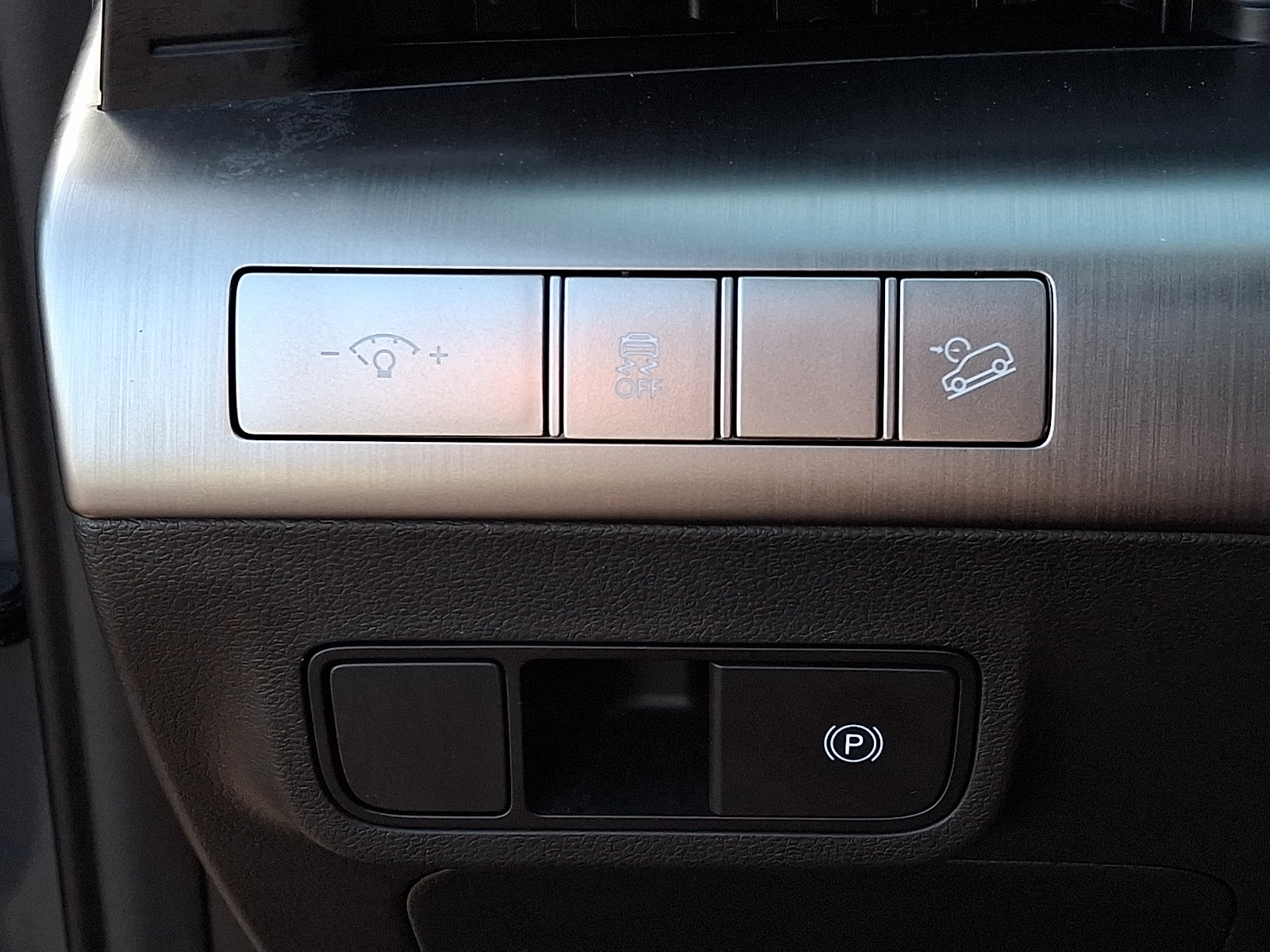 Used 2026 Hyundai Kona SEL Premium AWD/4WD image 26