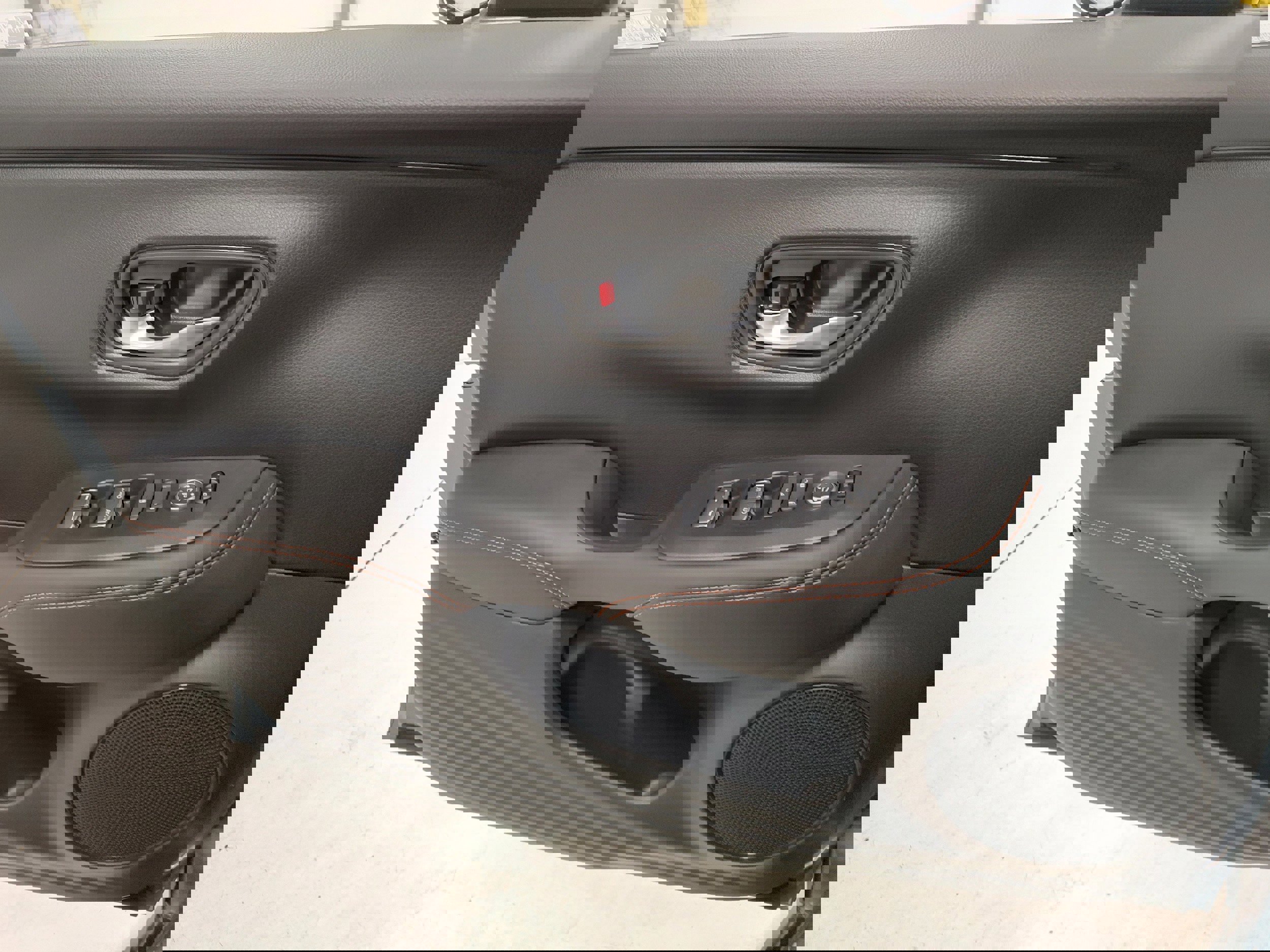 New 2026 Honda HR-V Sport image 9