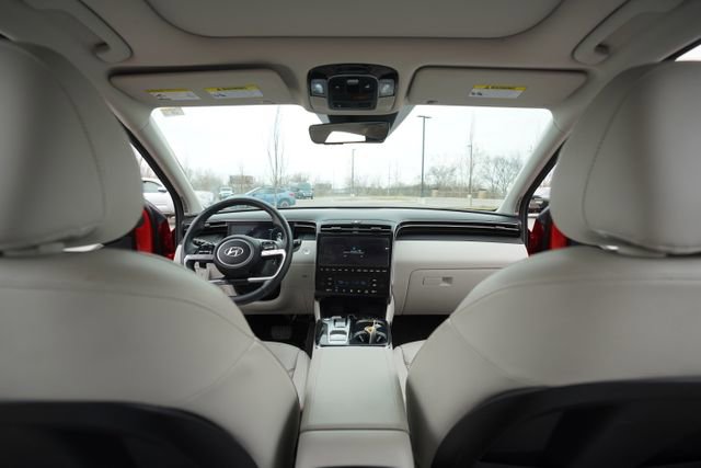 Used 2022 Hyundai Tucson Limited image 25