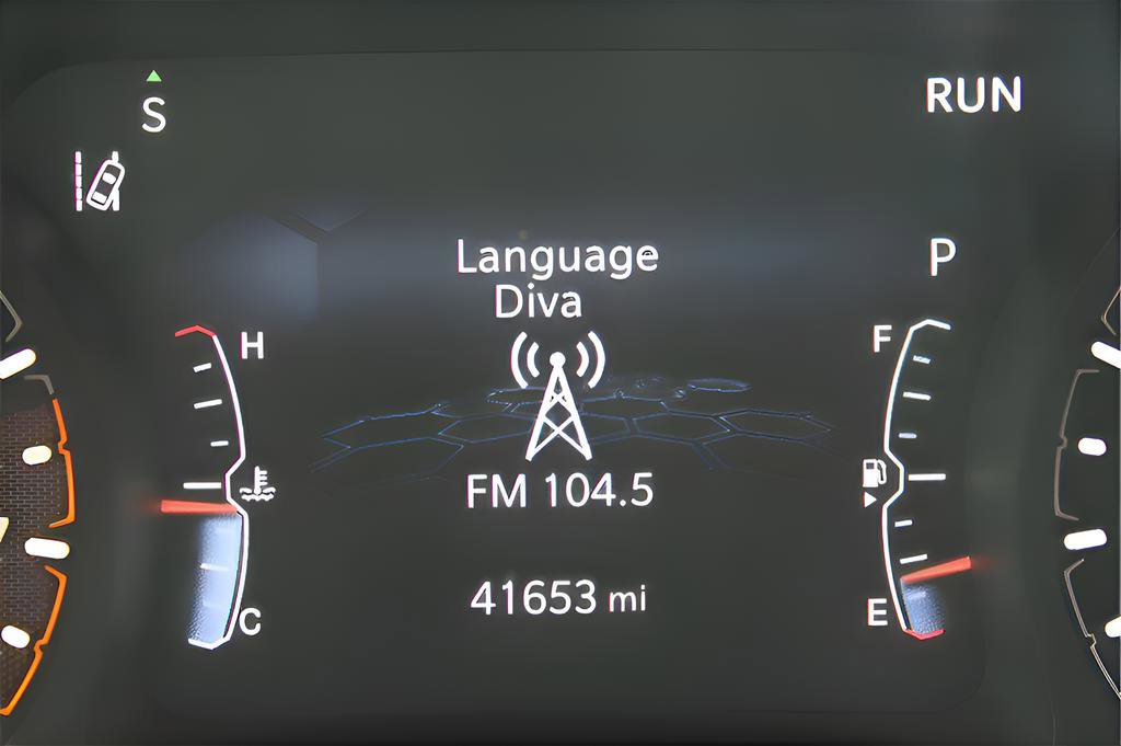 Used 2022 Jeep Compass Latitude image 32