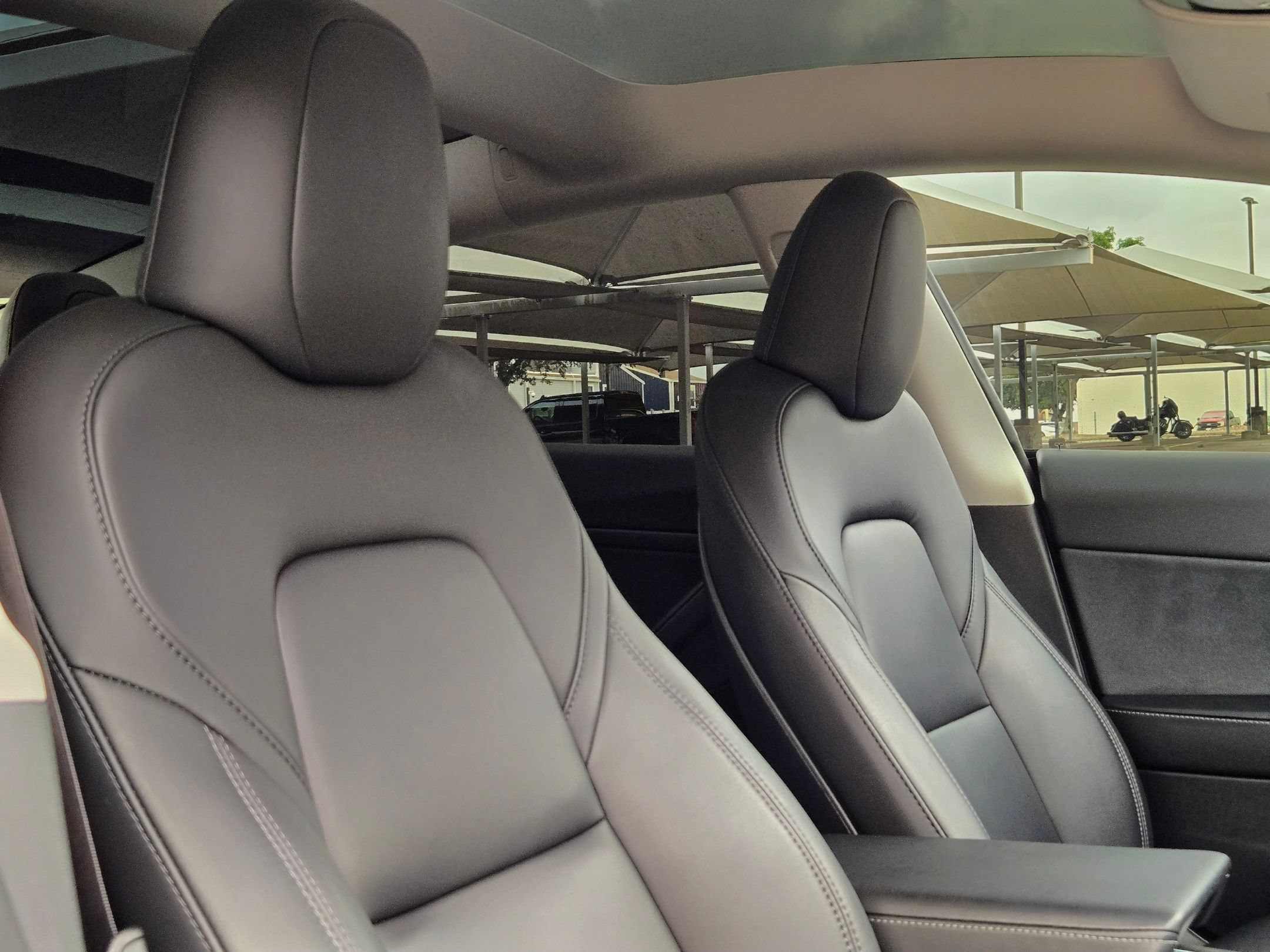 Used 2023 Tesla Model 3 Standard Range RWD image 31